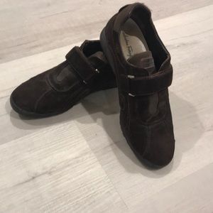 Salvatore Ferragamo women’s brown suede sneaker